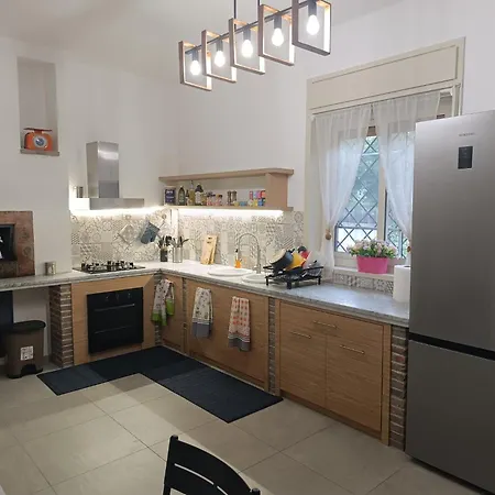Luxury Etna House אכסניה פדארה